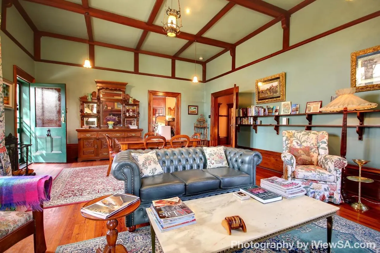 Buxton Manor Bed & Breakfast Adelaide